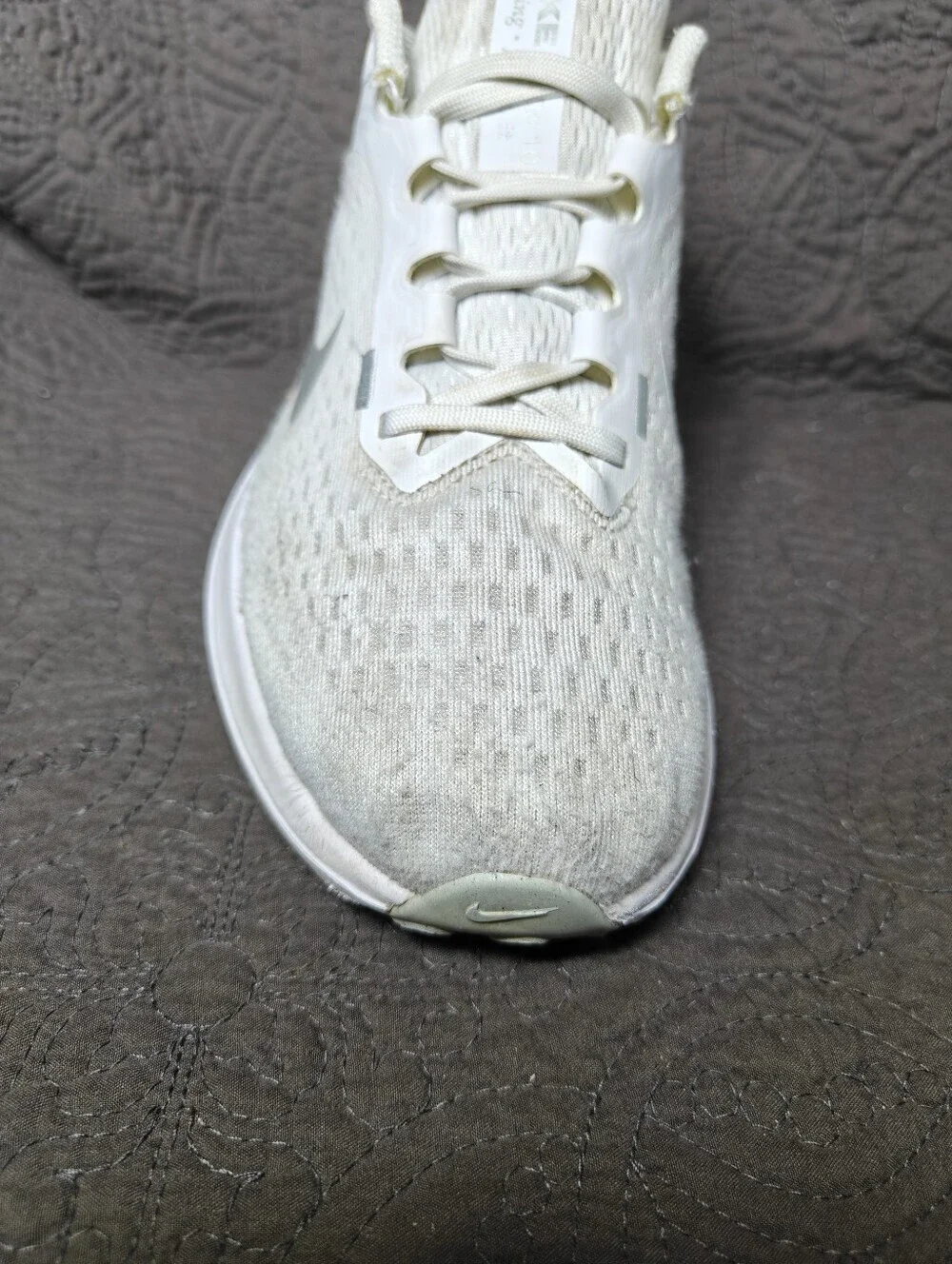 Nike Winflo 10 White Photon Dust Women's Running Shoes Sneakers Size 8